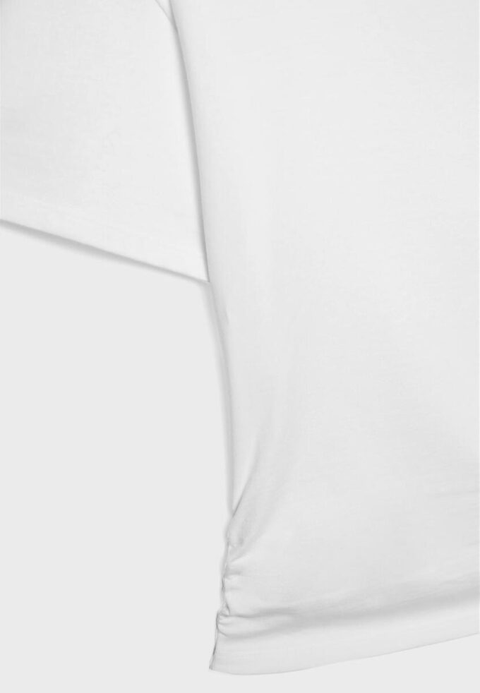 Kortærmet T-skjorte med båthals og rynker