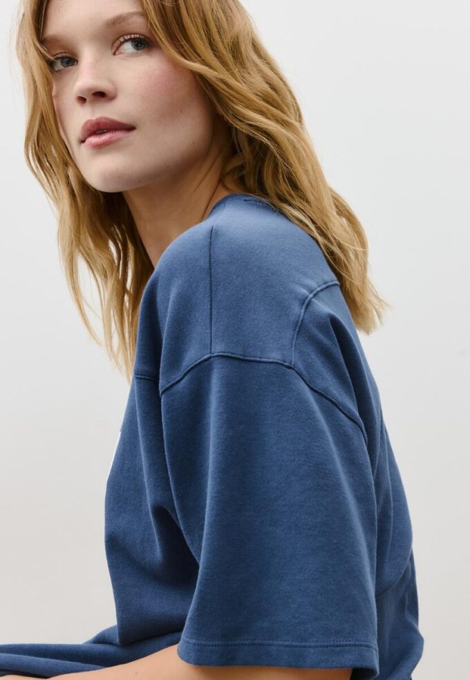 Kortærmet T-skjorte med grafisk detalj