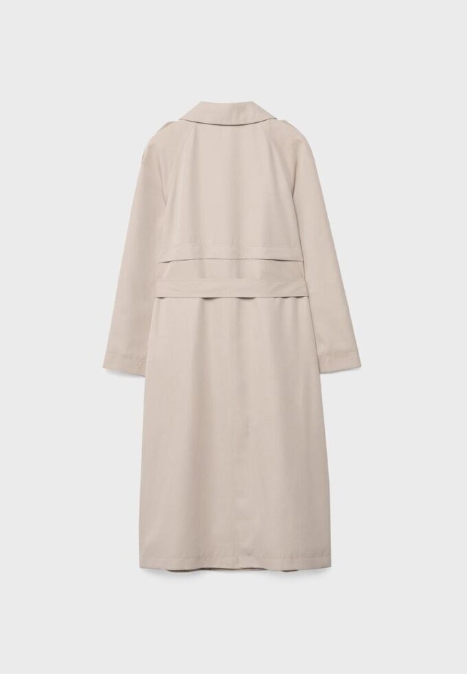 Lang, flytende trenchcoat