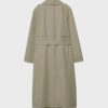 Lang, flytende trenchcoat