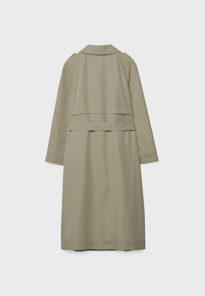 Lang, flytende trenchcoat