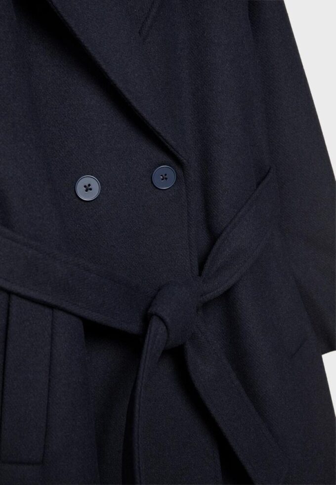 Lang kåpe med belte