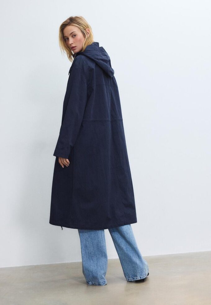 Lang, løstsittende parkas