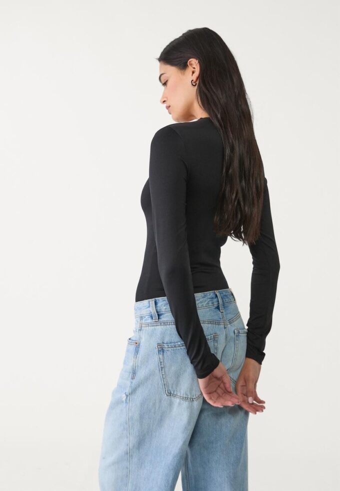 Langermet body i polyamid