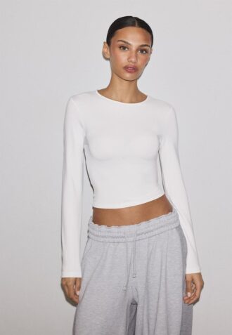 Langermet T-skjorte i polyamid