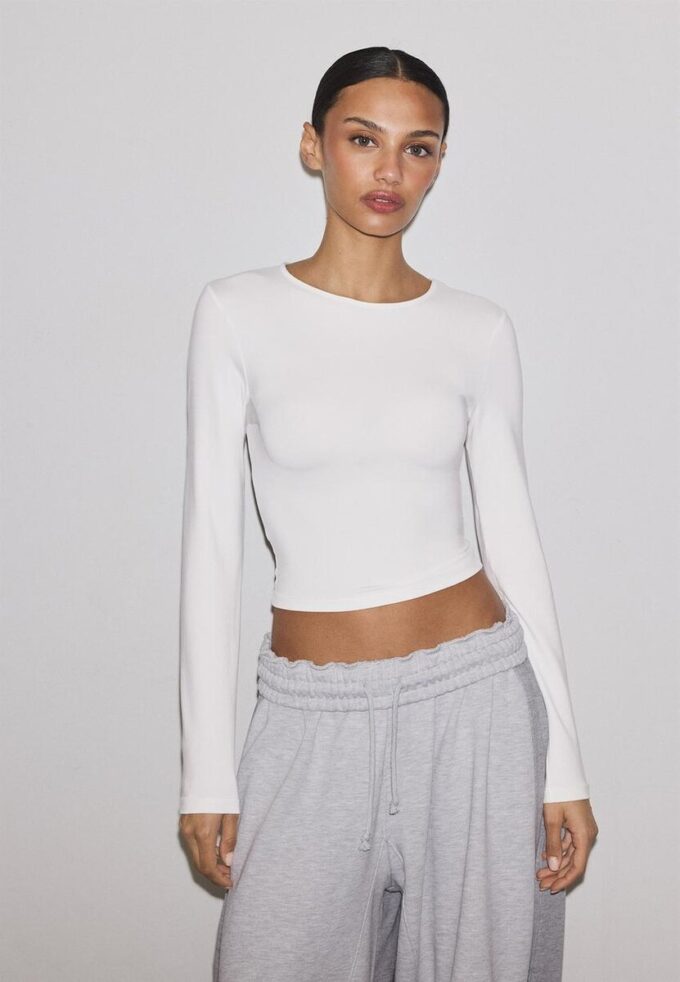 Langermet T-skjorte i polyamid