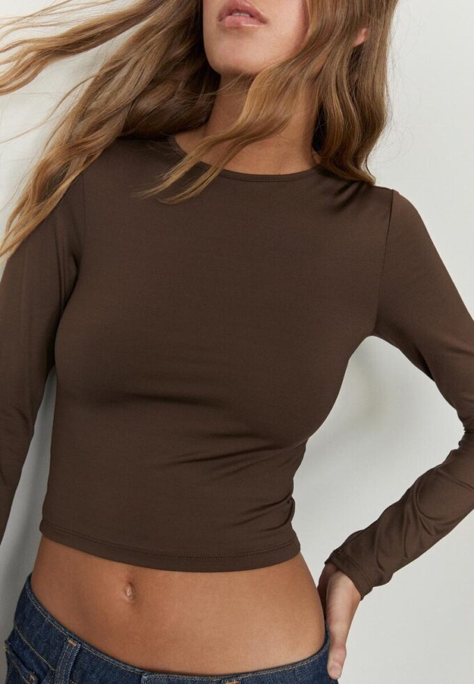 Langermet T-skjorte i polyamid