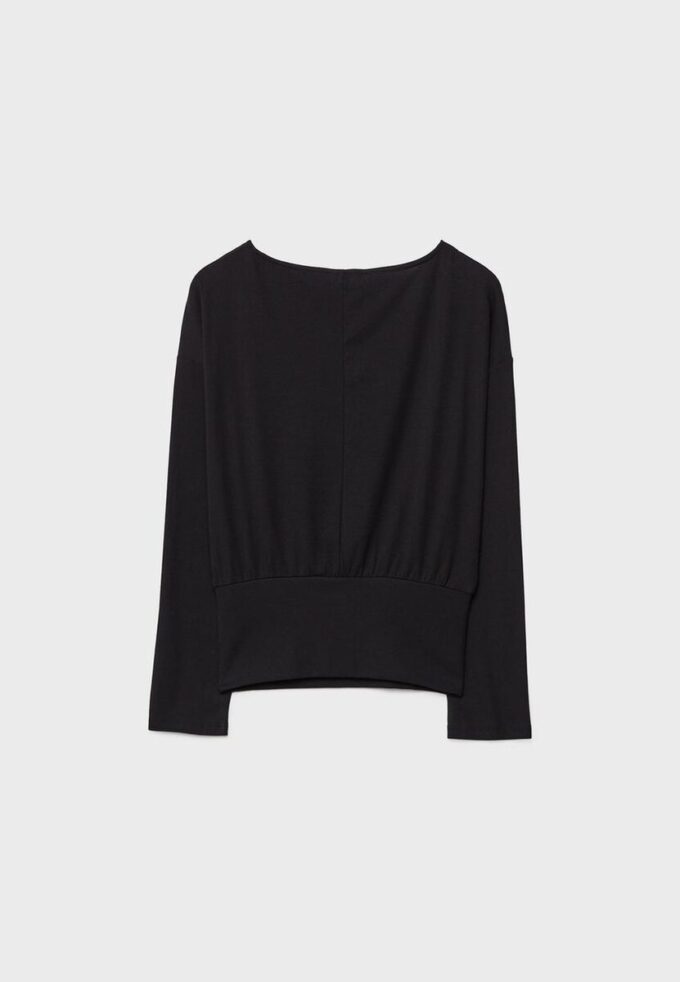 Langermet T-skjorte med båthals og kummerbund i nederkant