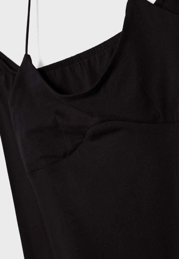 Langermet T-skjorte med halterneck