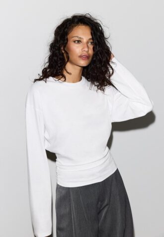 Langermet T-skjorte med rynk