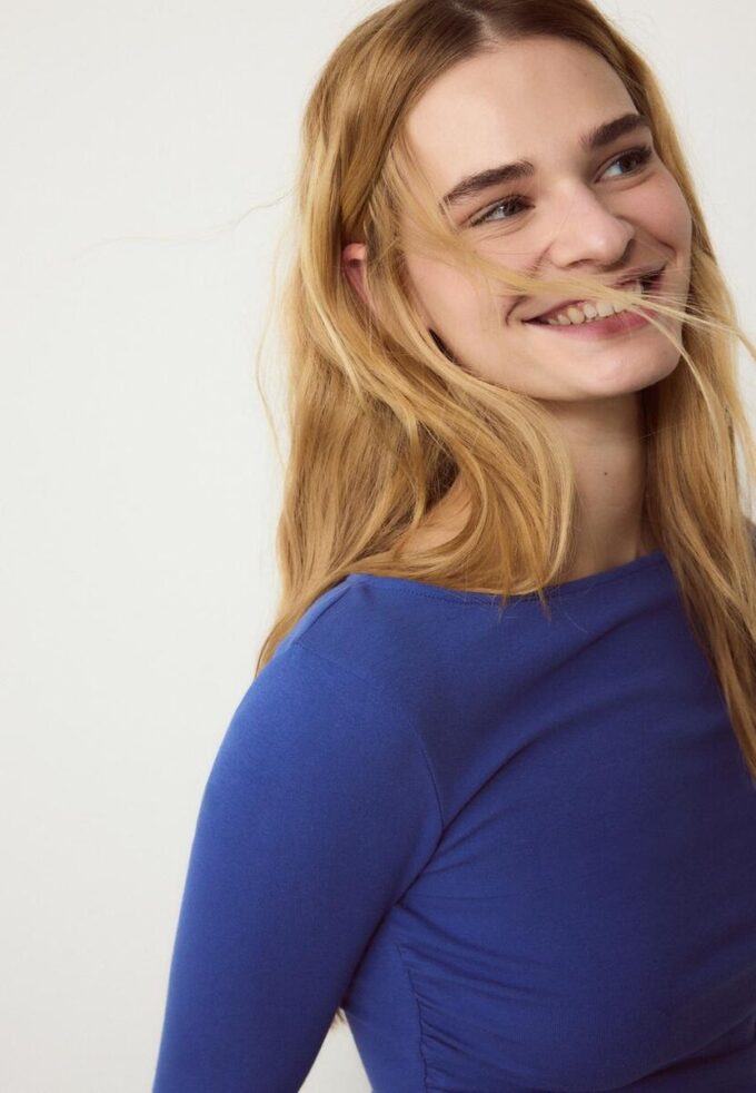 Langermet T-skjorte med rynk