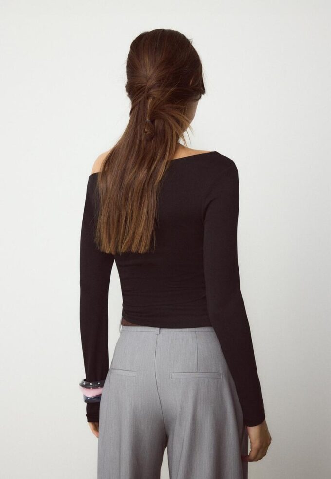 Langermet T-skjorte med rynk