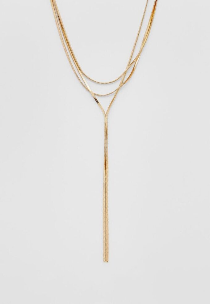Langt halskjede med flere kjeder