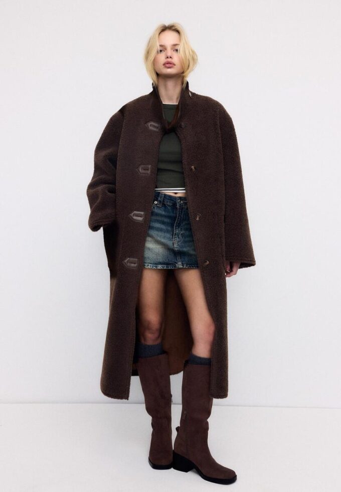 Langt vendbart dobbeltsidig kåpe