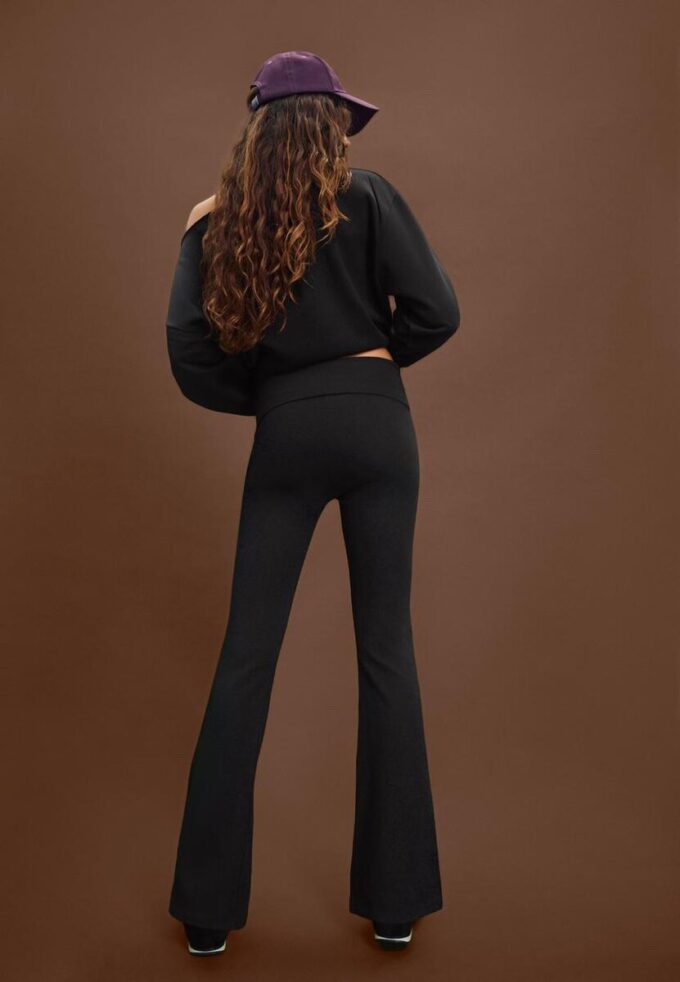 Leggings med utvidet ben