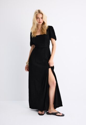 Løstsittende maxikjole med kryssrygg