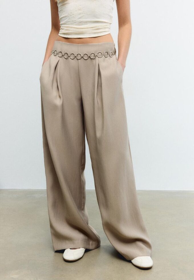 Lyocell-bukser med innsnitt og kjede