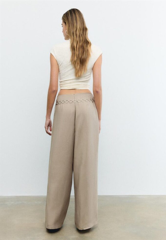 Lyocell-bukser med innsnitt og kjede