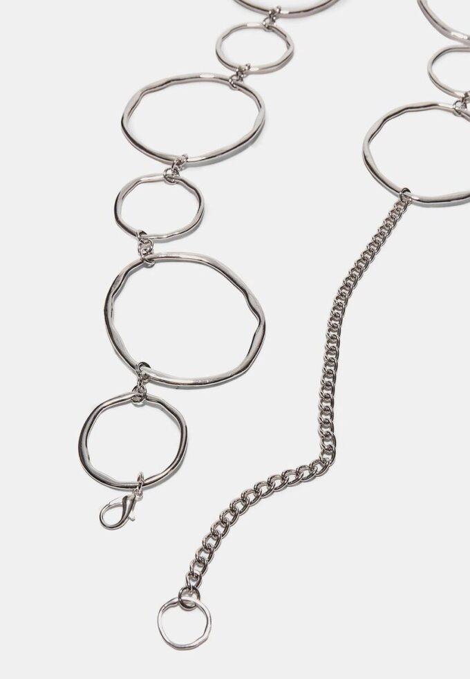 Metallbelter med store ovaler