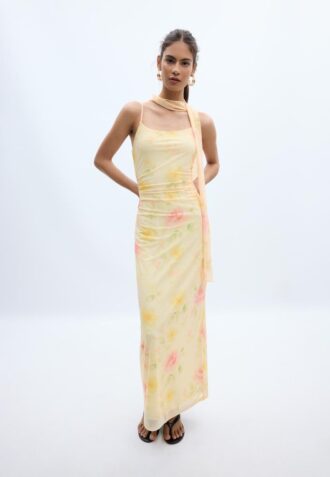 Midi-kjole i tyll med mønster og skjerf