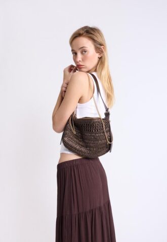 Mini-håndveske i heklet stoff