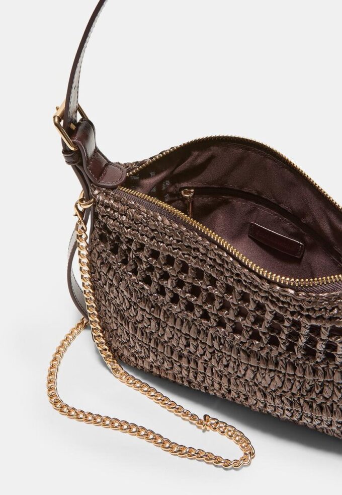 Mini-håndveske i heklet stoff