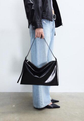 Mini Soft-Touch skulderveske med glidelåser