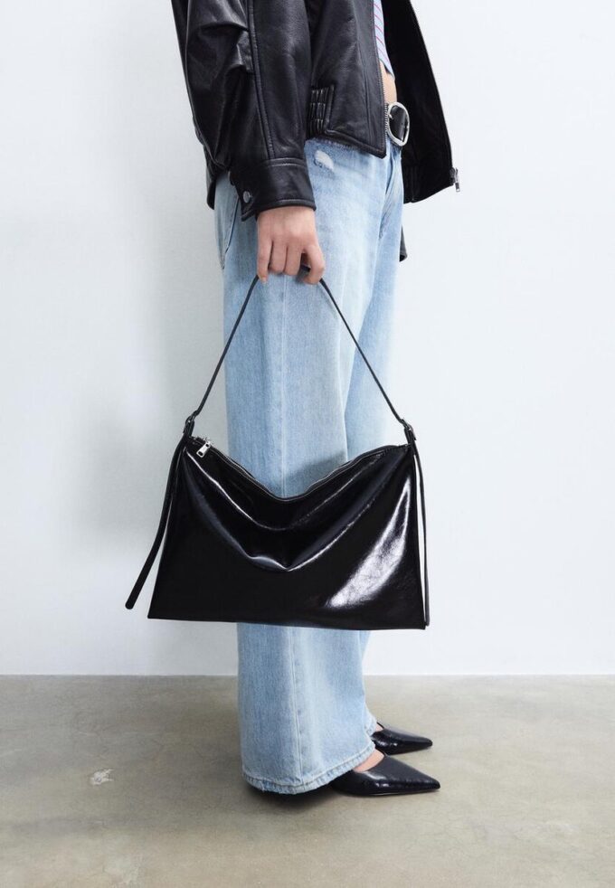 Mini Soft-Touch skulderveske med glidelåser