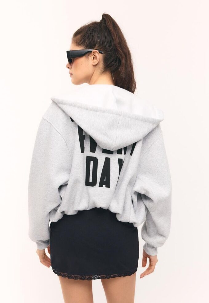 Miniskort med blonder