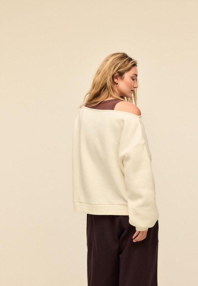 Mønstret T-skjorte med båthals