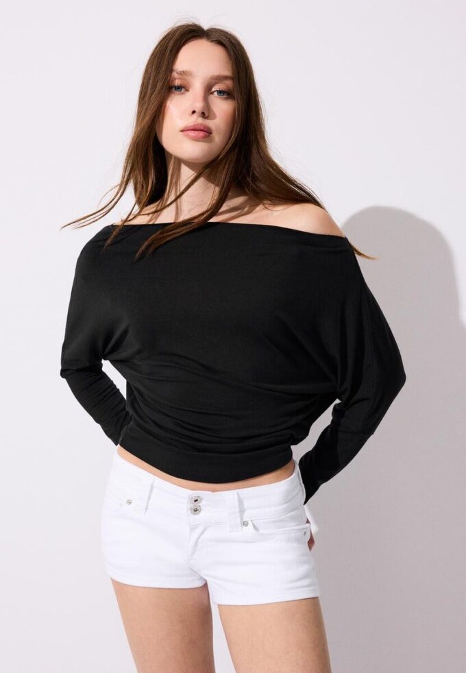 Modal asymmetrisk T-skjorte