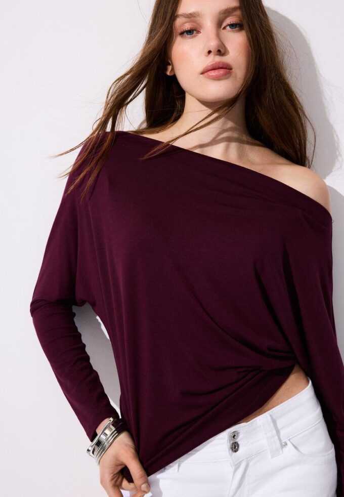 Modal asymmetrisk T-skjorte