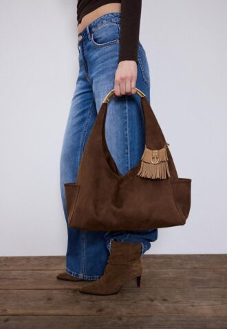 Nøkkelring med frynset veskeanheng