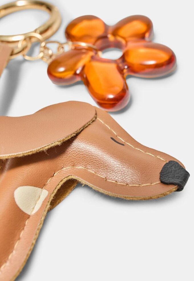 Nøkkelring med hund- og blomsteranheng