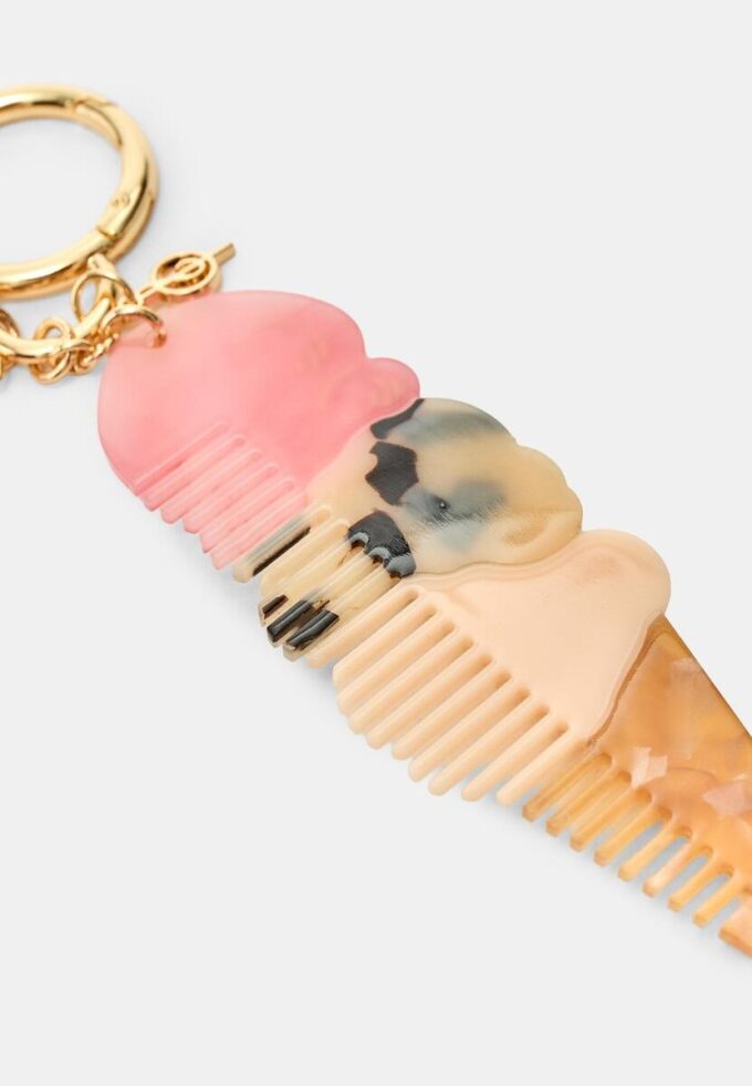 Nøkkelring med iskrem-charm