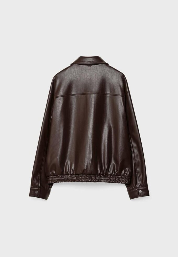 Oversize-jakke i skinnimitasjon