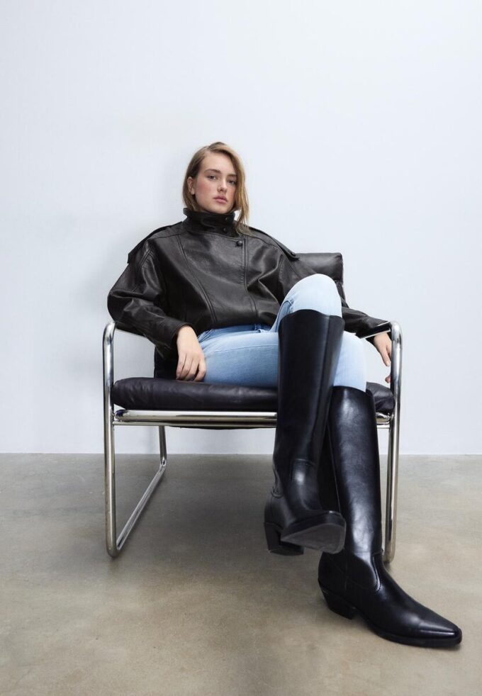 Oversize-jakke med klaff i 100 % skinn