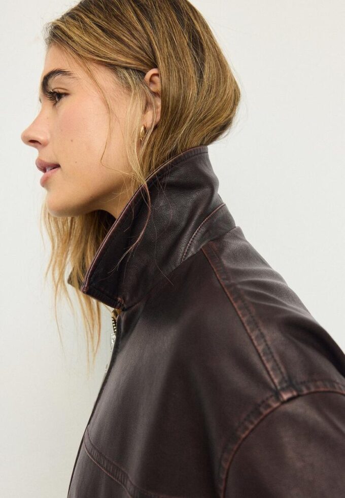 Oversize-jakke med vasket skinn-effekt