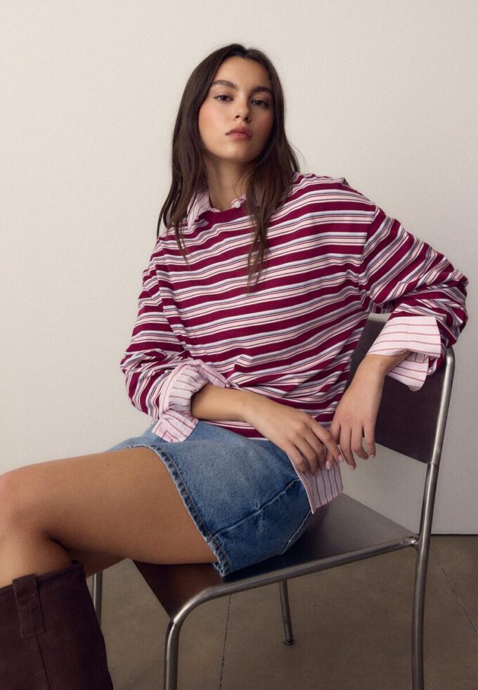 Oversize langermet stripete T-skjorte