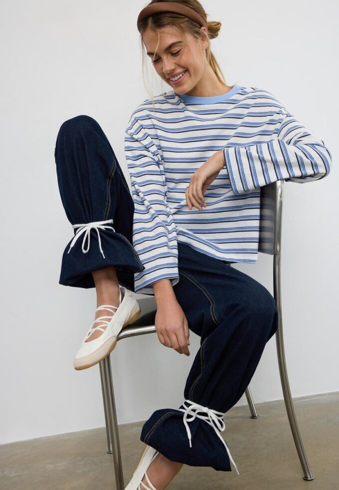 Oversize langermet stripete T-skjorte