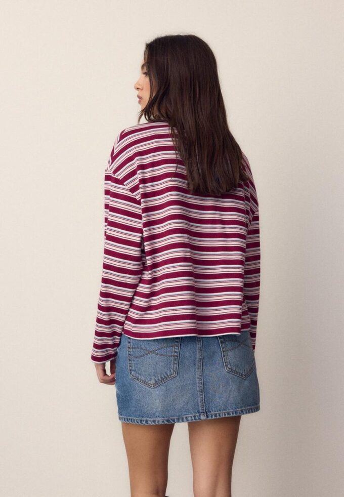 Oversize langermet stripete T-skjorte