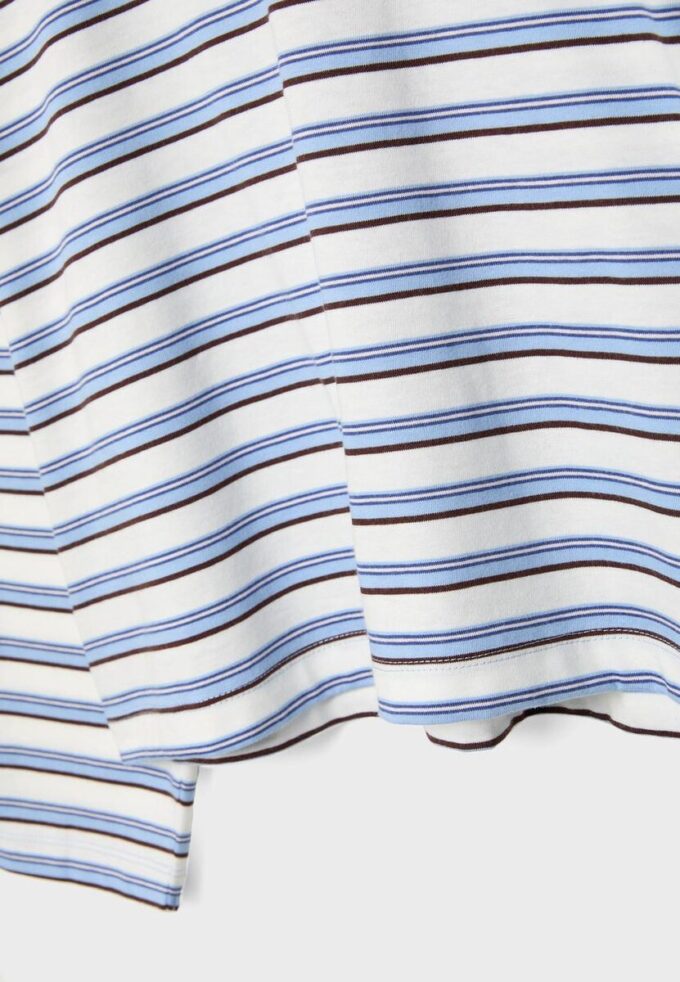Oversize langermet stripete T-skjorte