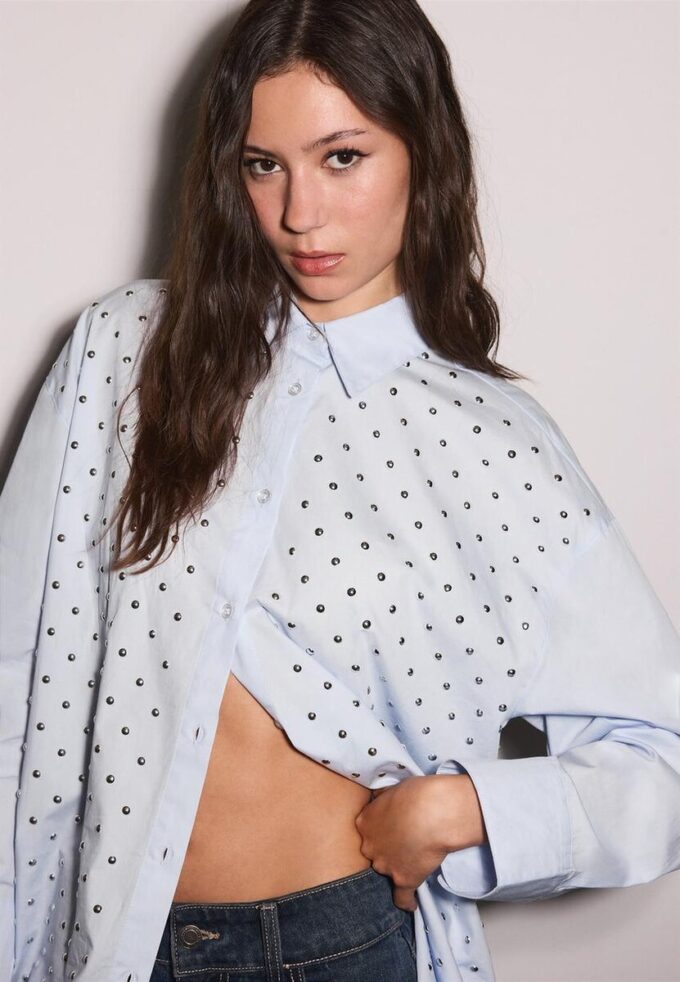 Oversize-skjorte med nitter