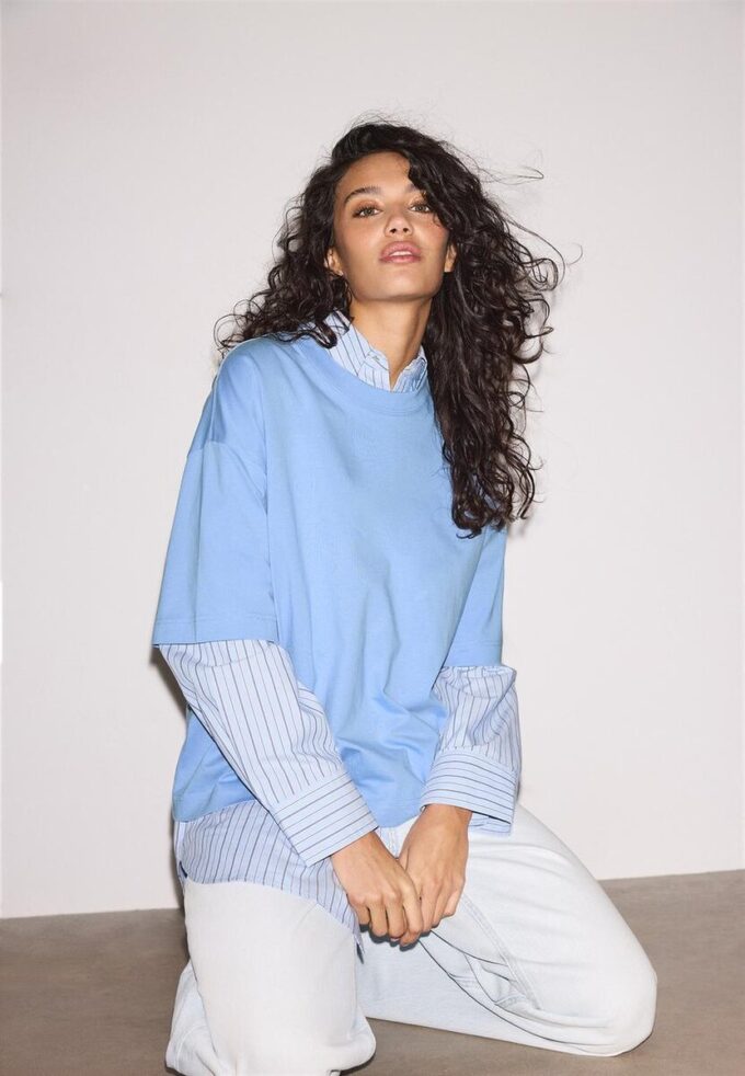 Oversize T-skjorte med korte ermer