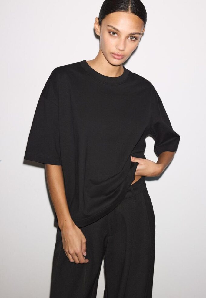 Oversize T-skjorte med korte ermer
