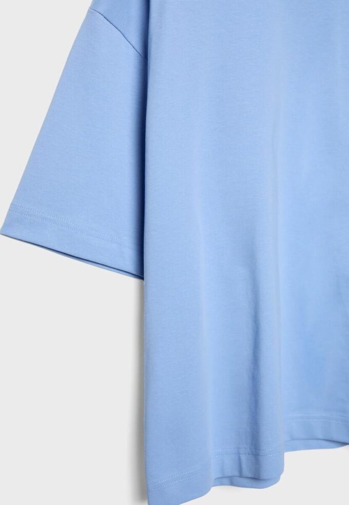 Oversize T-skjorte med korte ermer