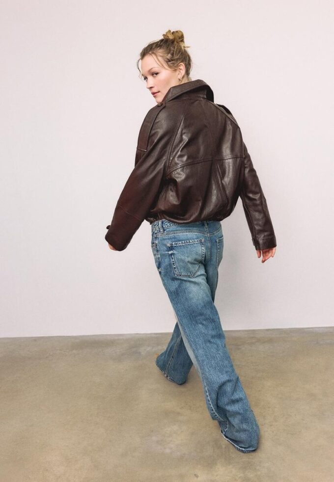 Oversize trenchcoat i 100 % skinn