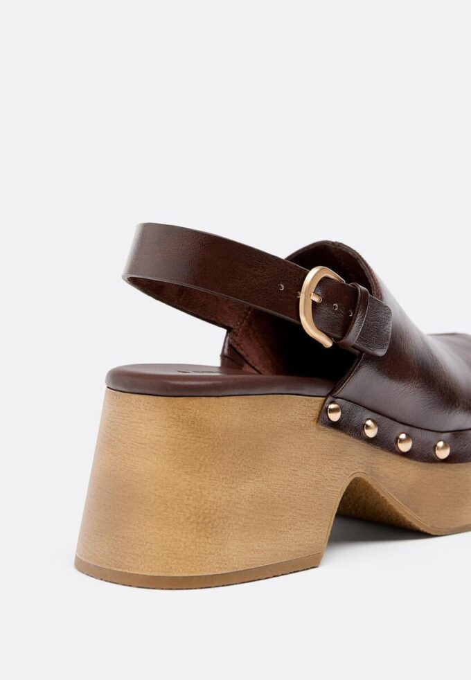 Platform-klogger med nitter