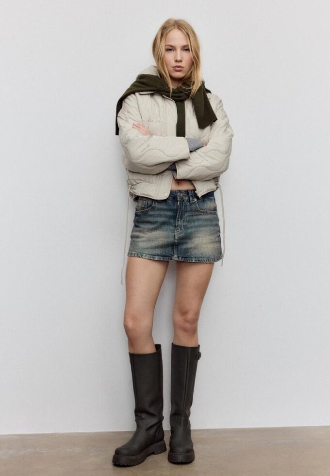 Pufferjakke med hette