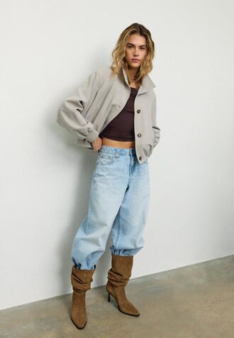 Pufferjakke med høy hals